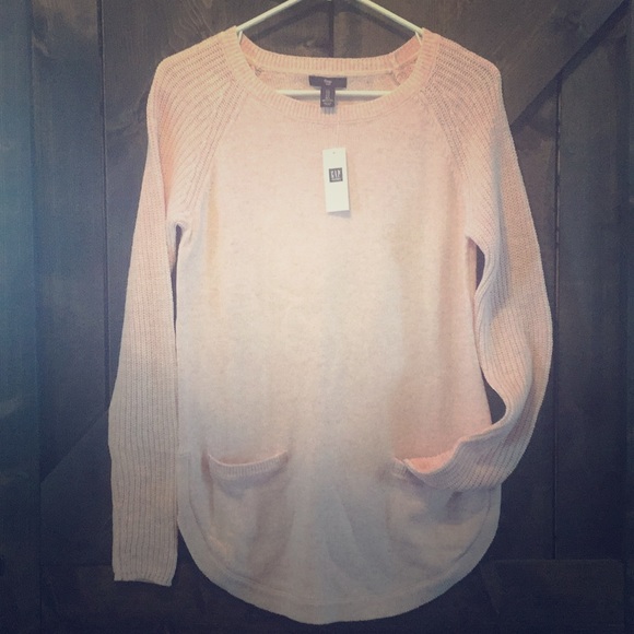 GAP Sweaters - NWT GAP Pink Sweater